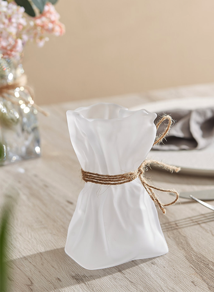 Wrinkled Glass Vase with Twine – Holographic / Frosted / Clear Finish